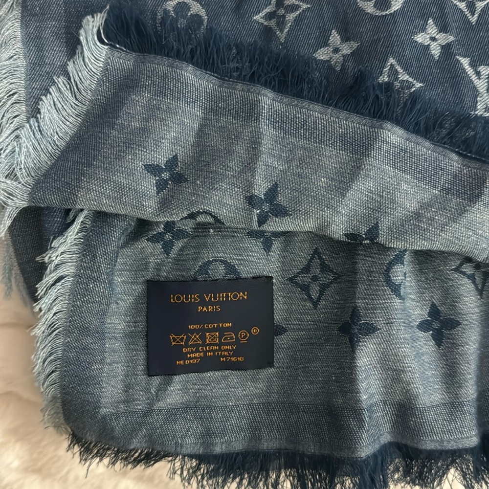Louis Vuitton Monogram Scarf (blue) Like NEW (only worn once)